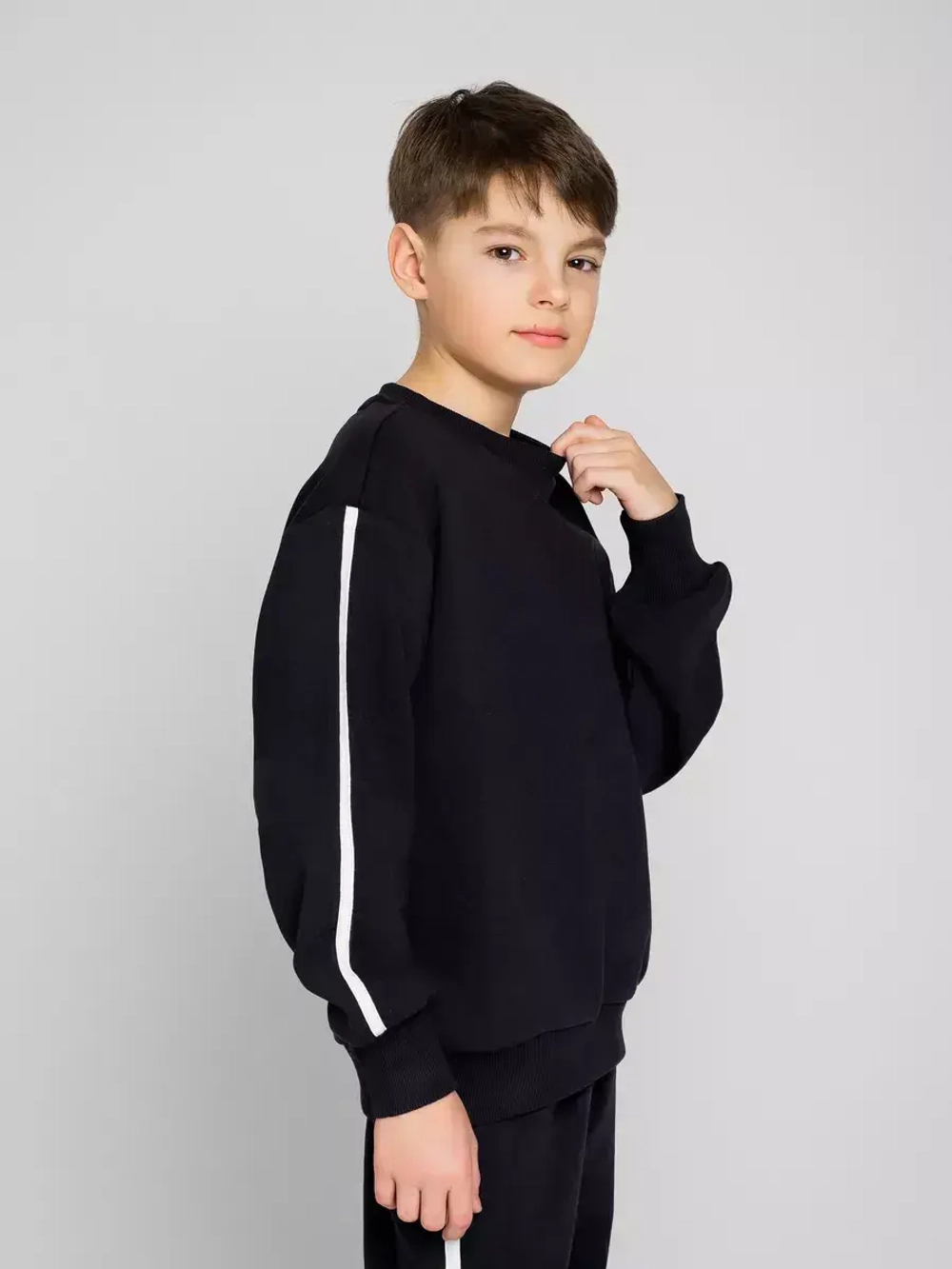 Свитшот для мальчика черный школьный