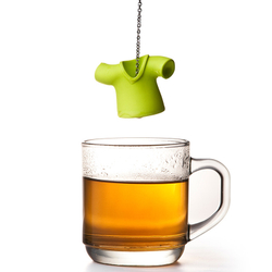 Заварочная ёмкость для чая Tea Shirt зеленая Qualy