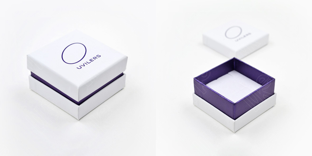 Подарочный футляр картонный серии «Степ» для украшений.