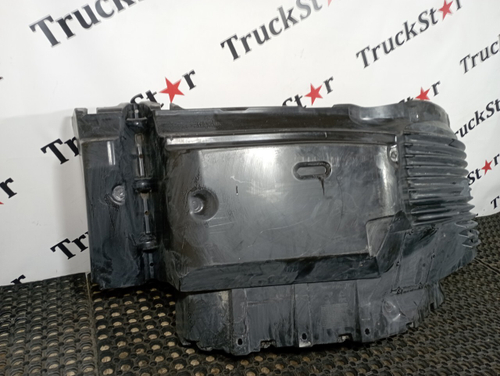 Крыло переднее левое передняя часть