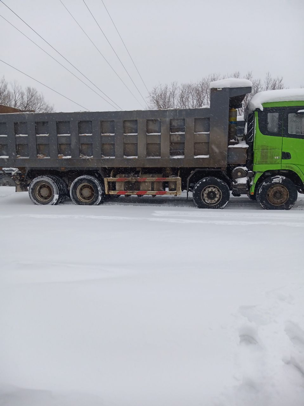 Shacman (Shaanxi) SX* 8x4 Самосвал SX331863366 (Дизельный, 12,5 л, 544 л.с., МТ)