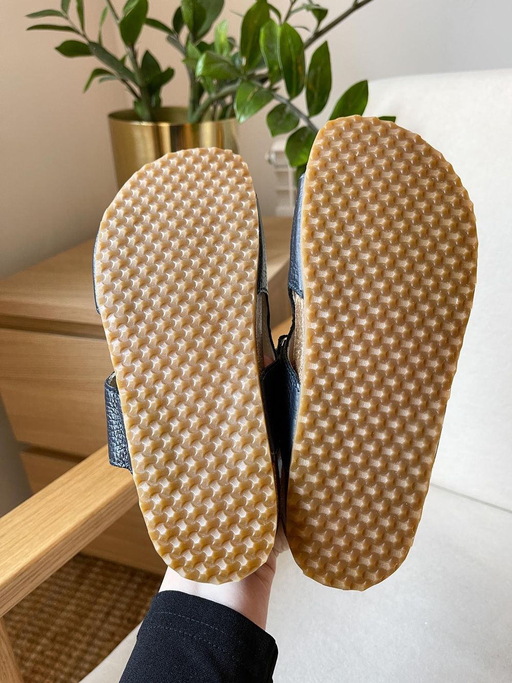 Новые сандалии Il Gufo, 34