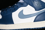 Jordan 1 Mid French Blue