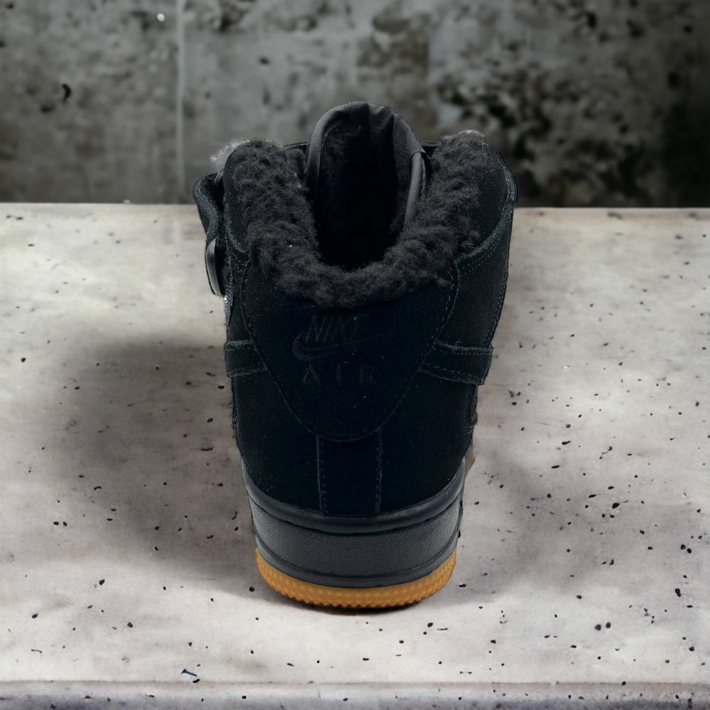 Nike Air Force Mid Winter • Black