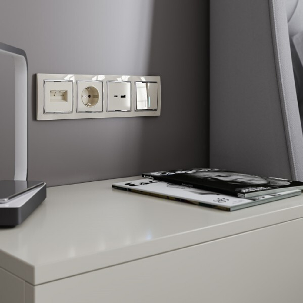 Розетка двойная Ethernet RJ-45 (слоновая кость)