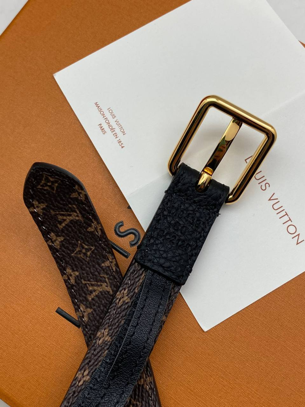 Двусторонний ремень Louis Vuitton