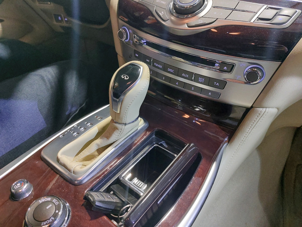 Ручка АКПП бежевая Infiniti QX70 M37 G37 QX80 QX56 FX37 QX50