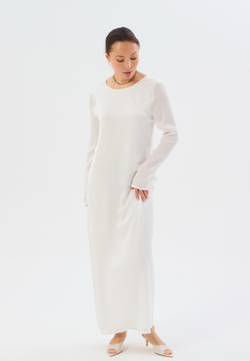 Платье жатка с открытой спиной белое