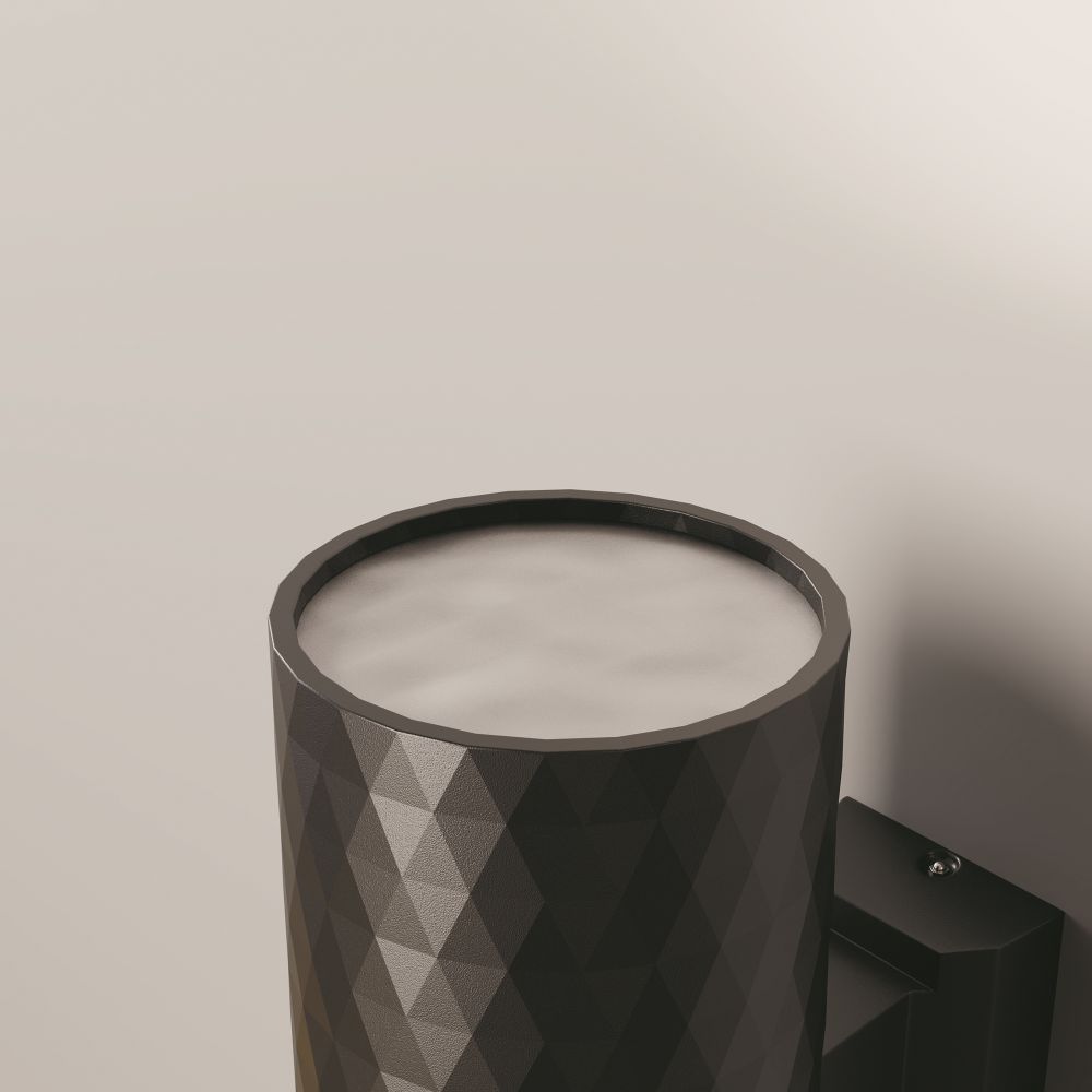 Настенный светильник (бра) Outdoor O583WL-01B