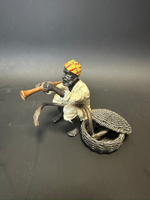 Бронзовая скульптура в стиле Венской бронзы «Укротитель змей»