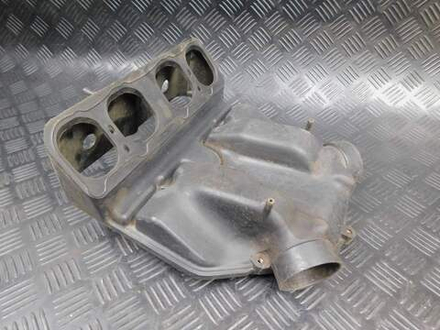 Пластик корпуса фильтра Kawasaki ZZR 400 98 052961