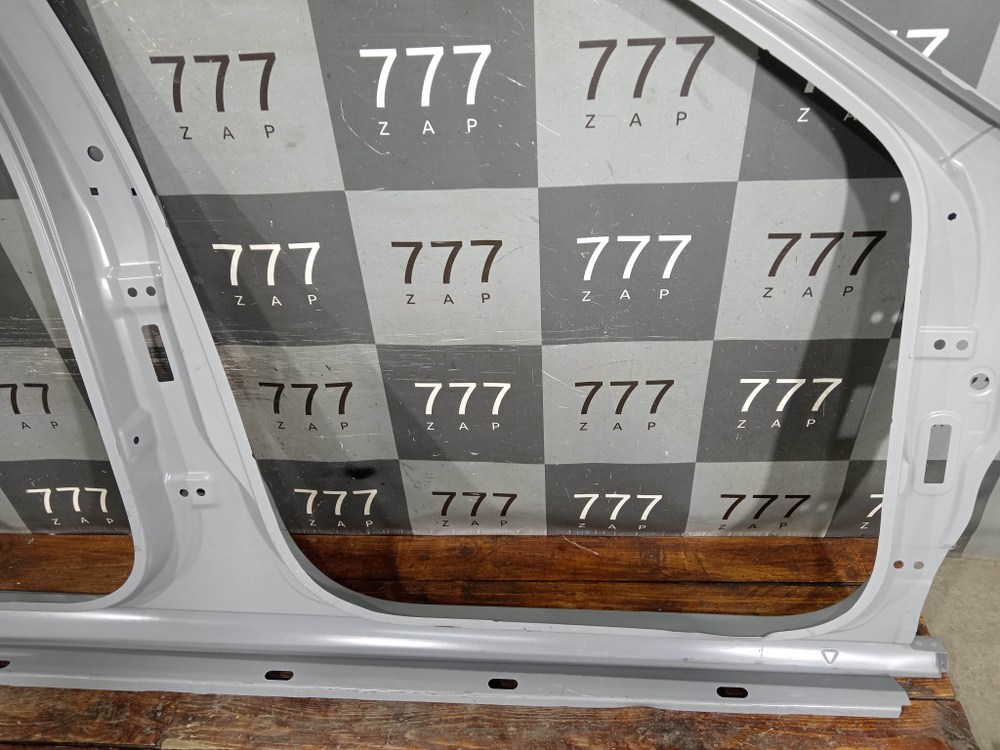 Боковина левая Rapid 2, Polo 6 20-нв. Новая Оригинал 60U809605