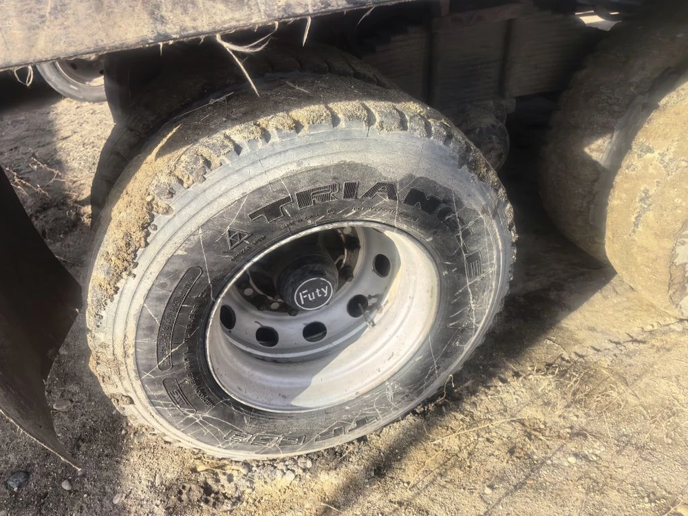 Shacman (Shaanxi) SX* 6x6 Седельный тягач SX42586V385 (Дизельный, 11,6 л, 423 л.с., МТ)
