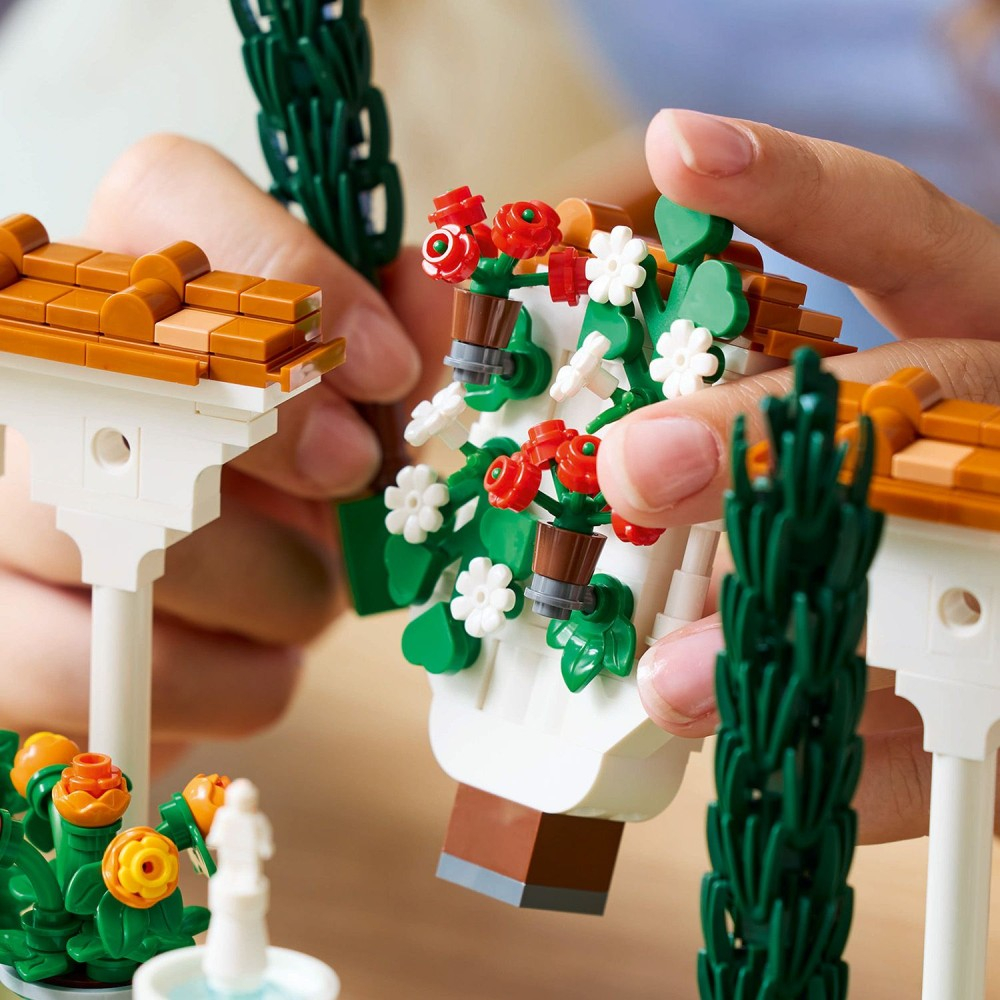 LEGO Icons - Фонтан в саду 10359
