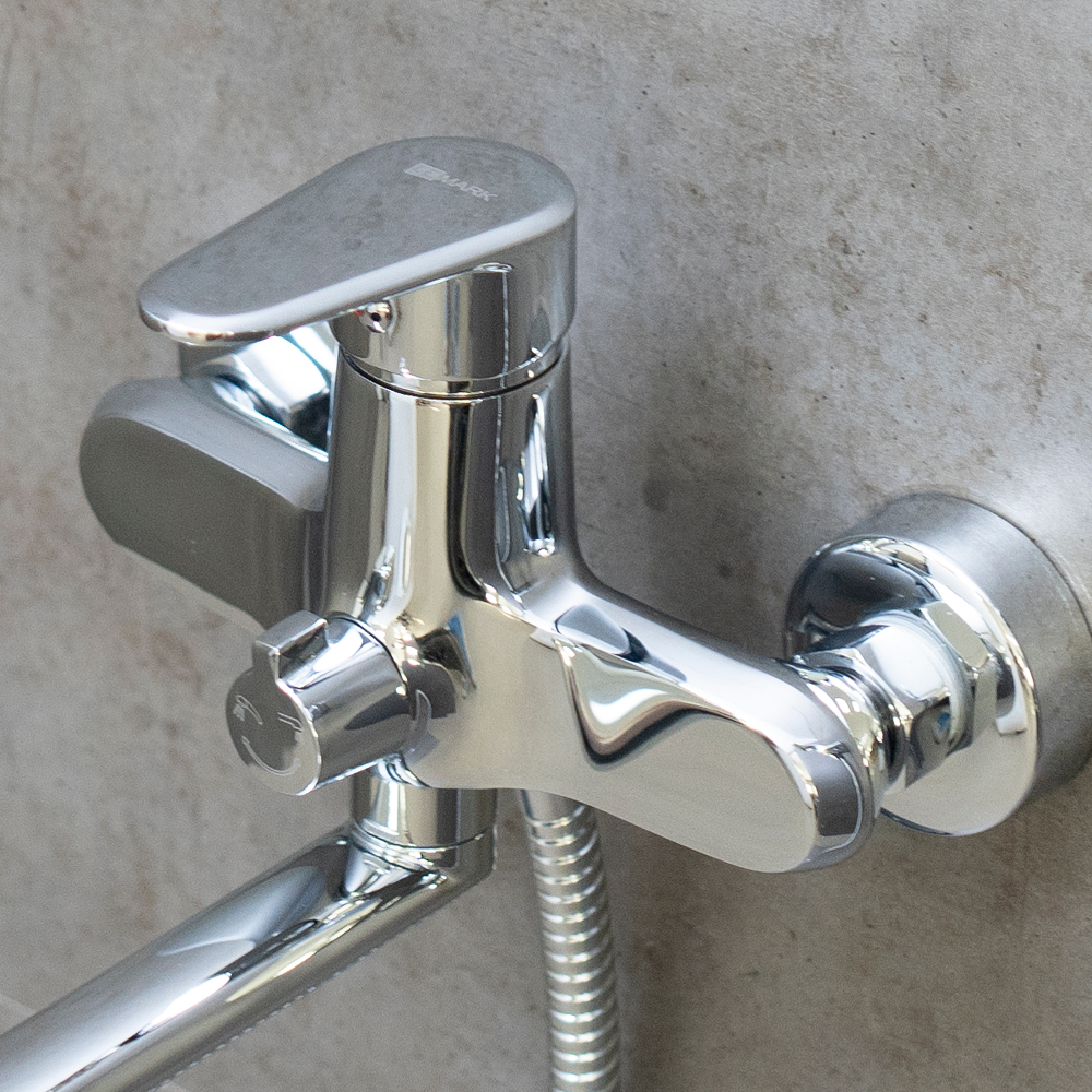 Смеситель универсальный Lemark Point LM0351C с плоским изливом 30 см, керамический дивертор