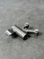 Коромысло выпускных клапанов Minsk C4 300