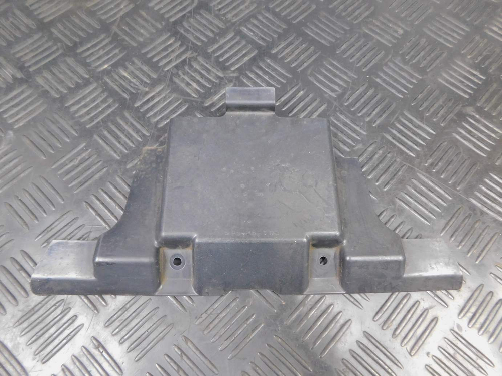 Пластик внутренний Kawasaki ZZR 400 98 053076