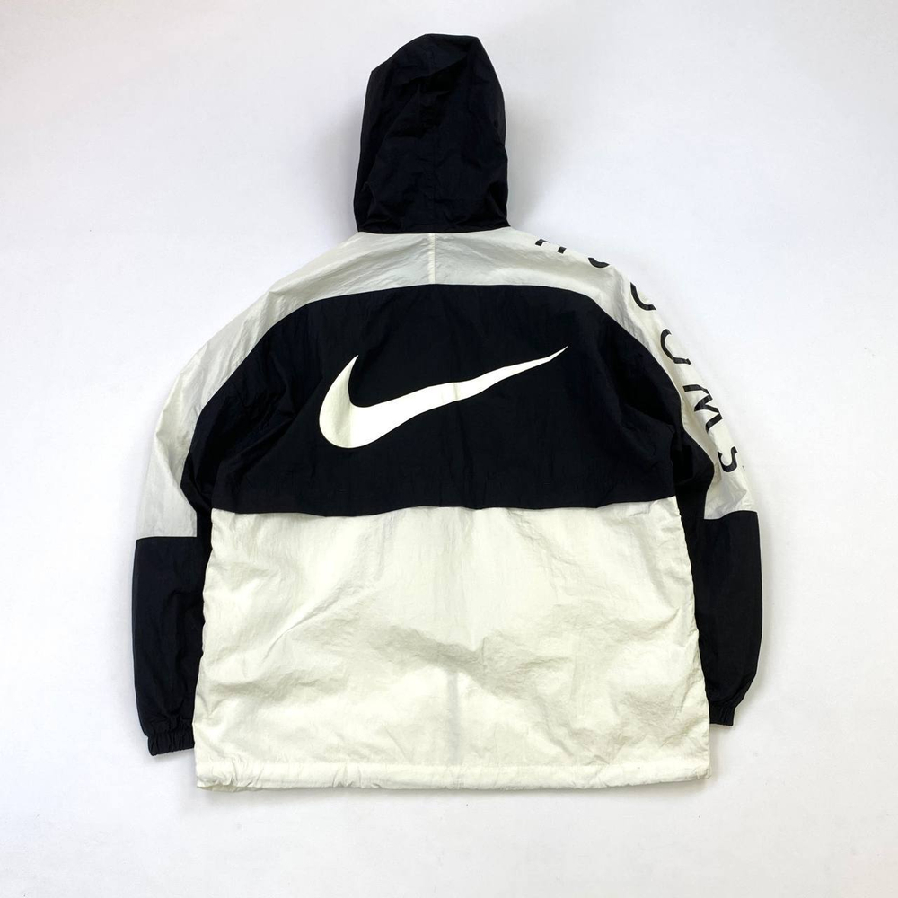 Ветровка Nike