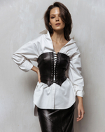 Корсет со шнуровкой