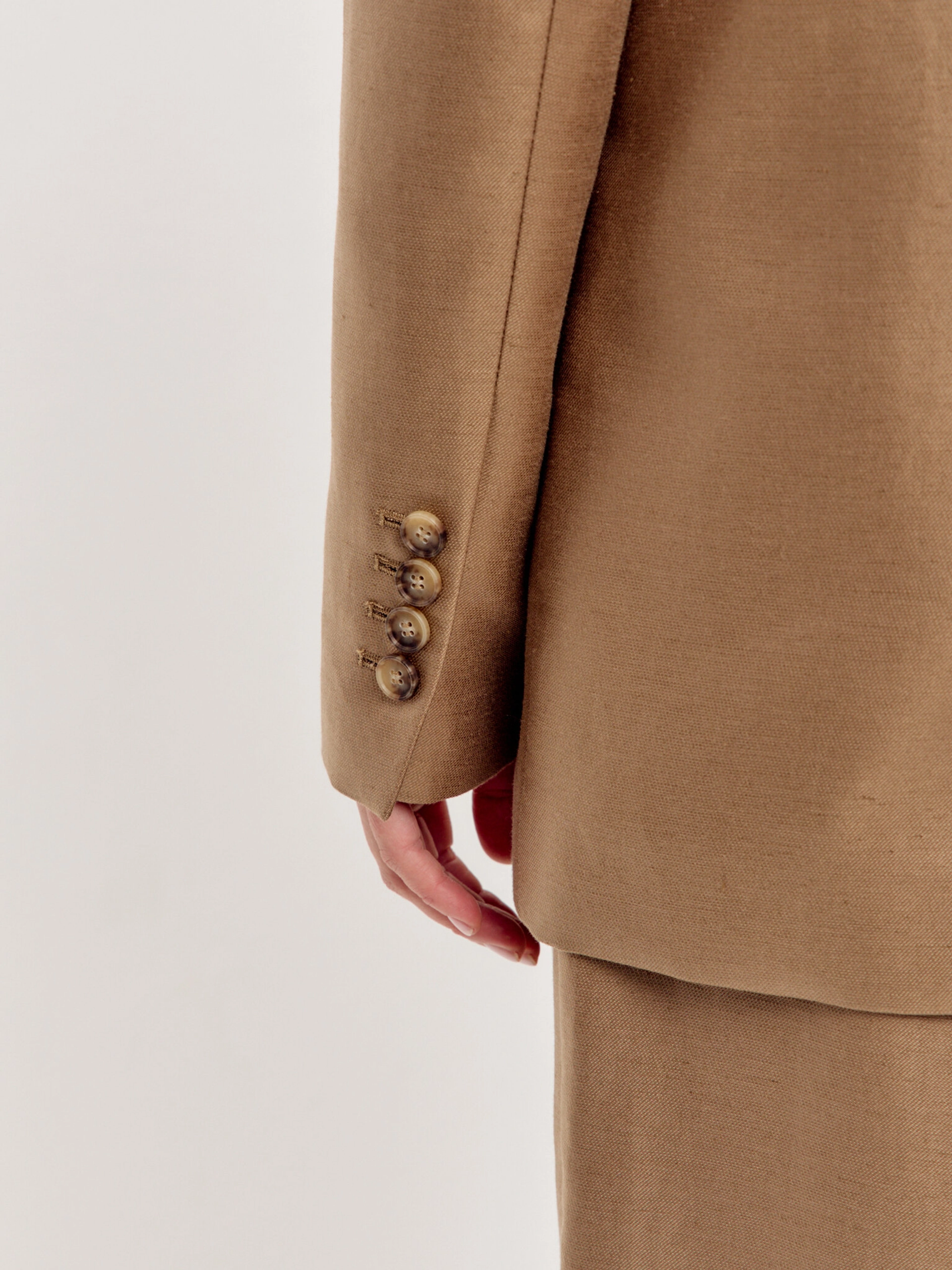 Льняной жакет