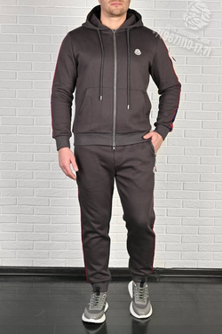 Спортивный костюм Moncler