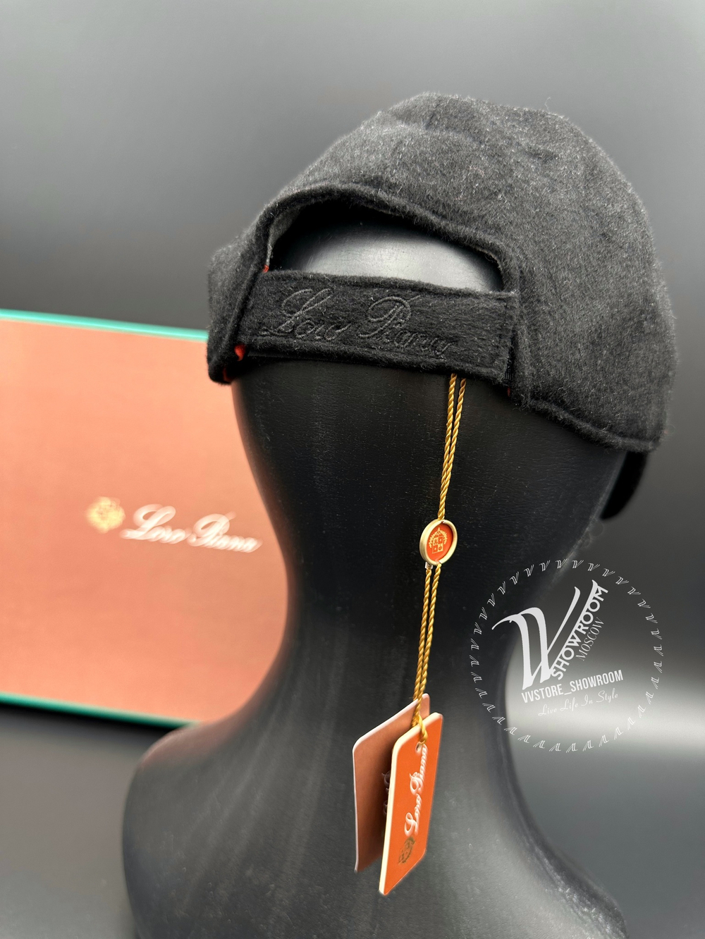 Бейсболка Loro Piana