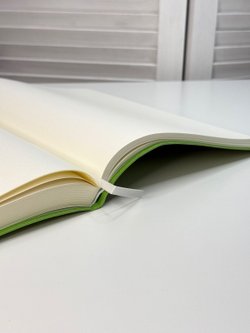 Блокнот А4 200л. (400страниц) без разлиновки Светло зеленый (К44-912A)