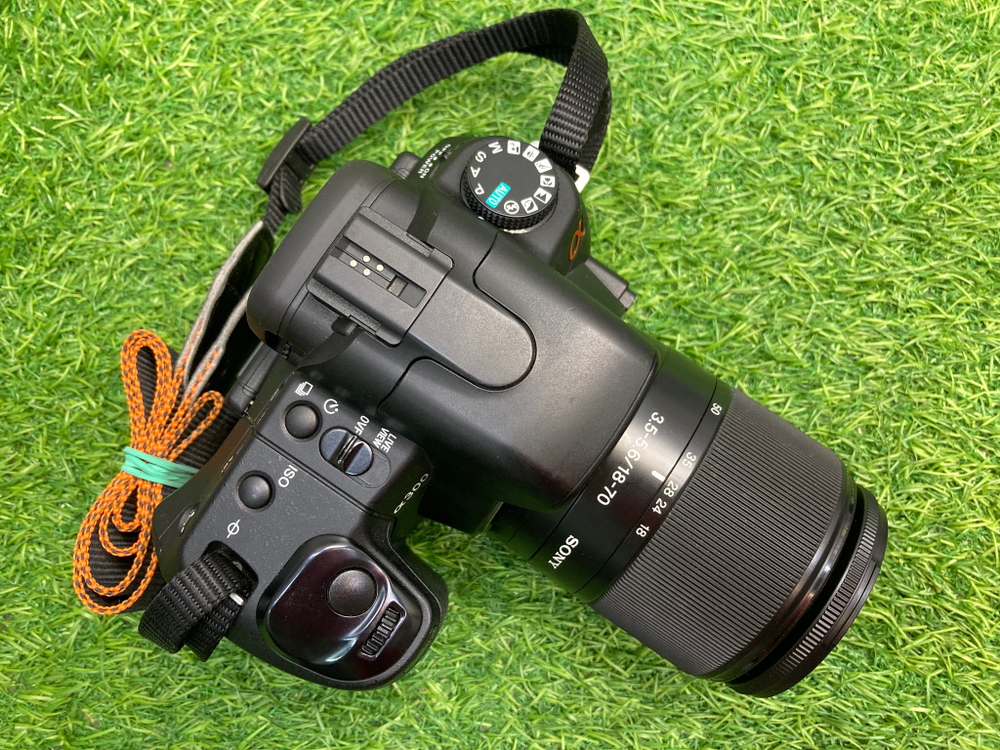 Sony A300 Kit 18-70mm 3.5-5.6