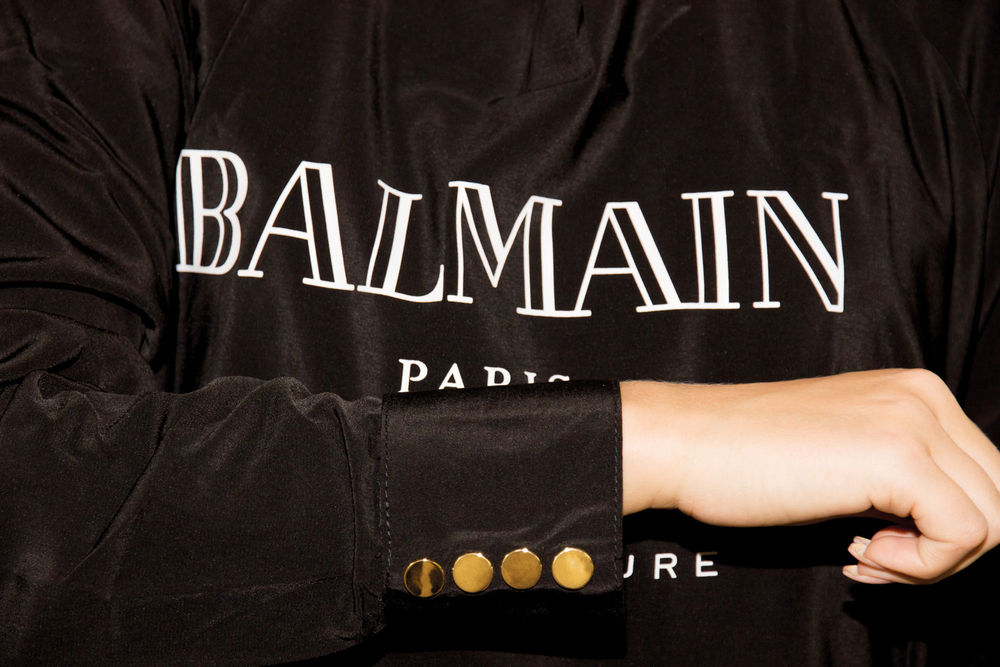 Balmain Hair Couture Черный пеньюар золотые пуговицы Luxury Black Cutting Cape