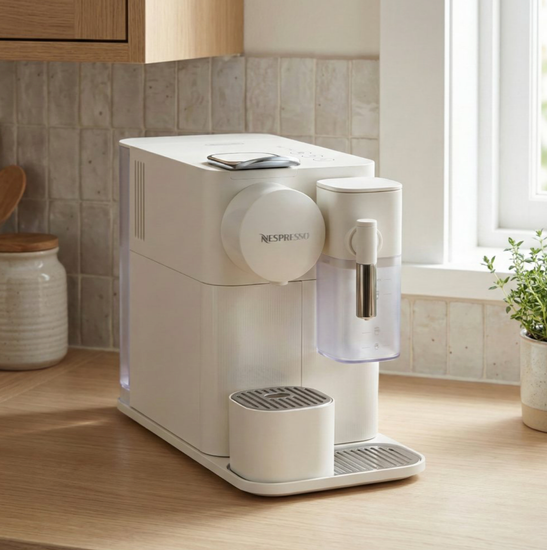Кофемашина капсульная Nespresso Lattissima One 510 белая