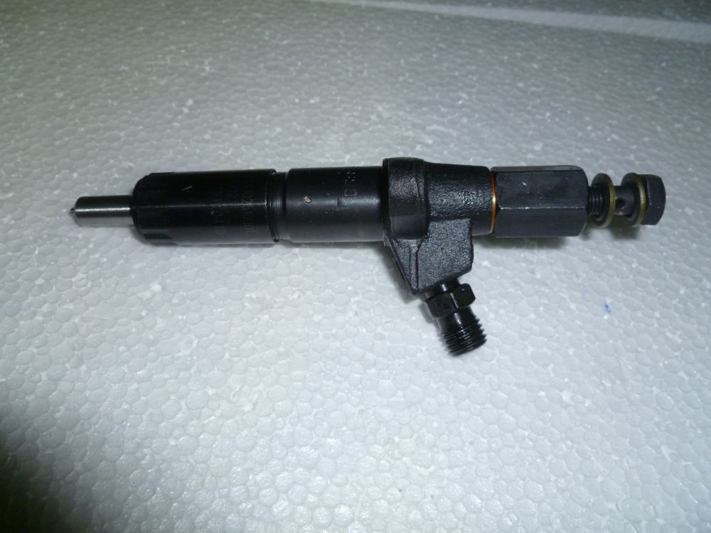 Форсунка TDQ 15 4L/Injector