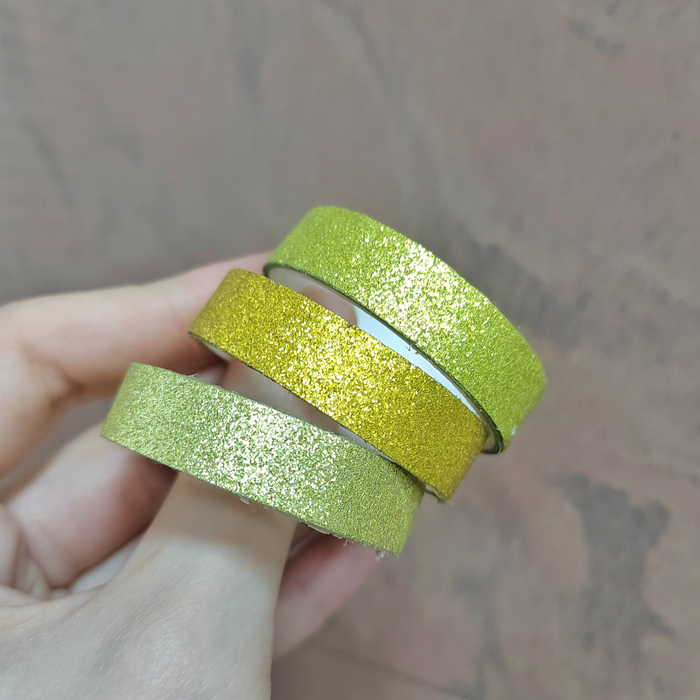 Скотч блестящий желтый