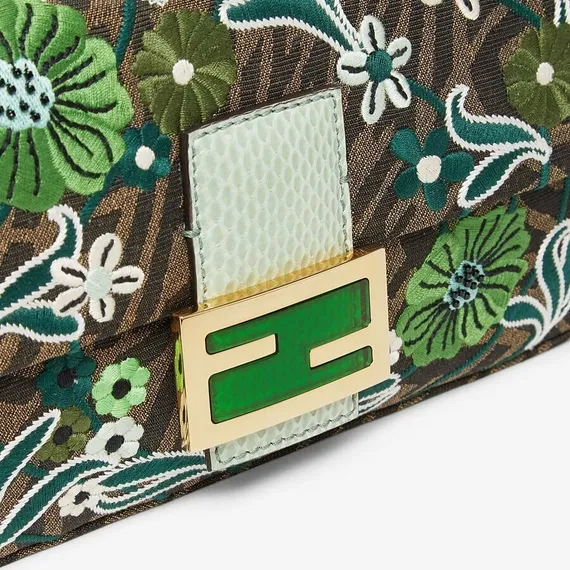 Сумка Fendi из жаккарда с узором FF Vertigo и вышивкой коричневый/зеленый