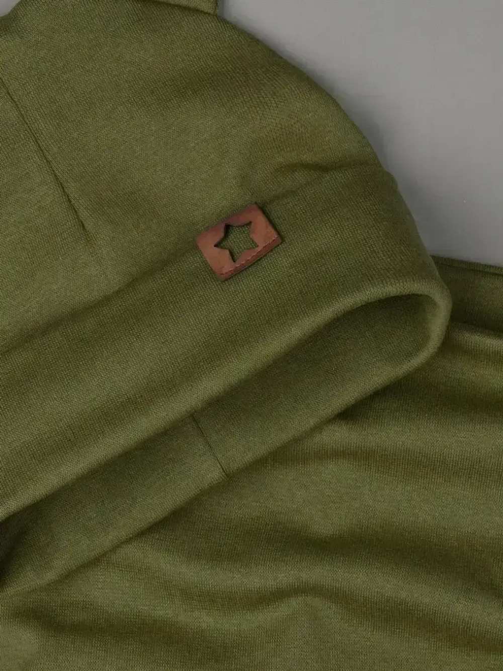 Шапка с ушками осенняя и снуд для детей