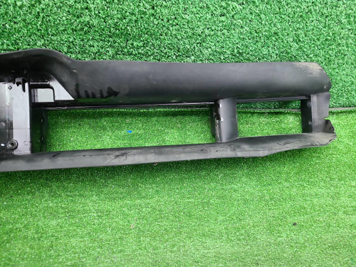 Воздуховод радиатора нижний BMW X6 G06 (2019-2023)