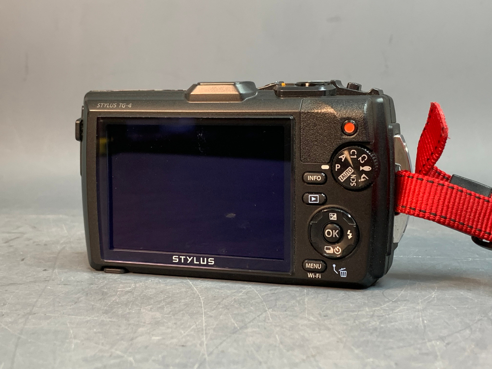 Olympus Stylus Tough TG-4