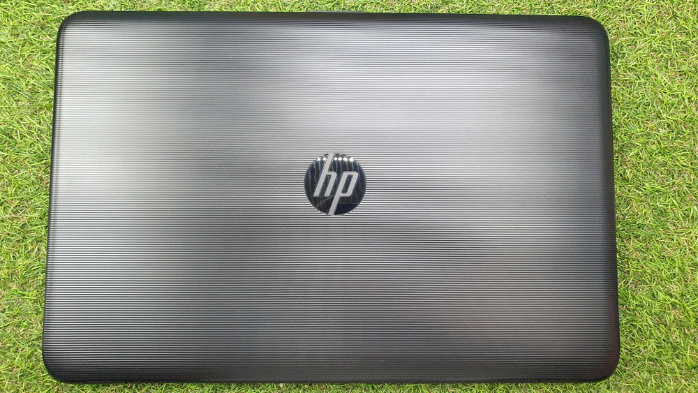 Ноутбук HP i3-5/4 Gb/ M430 2 ГБ/FHD/15-ay063ur [x5y60ea]/Windows 10