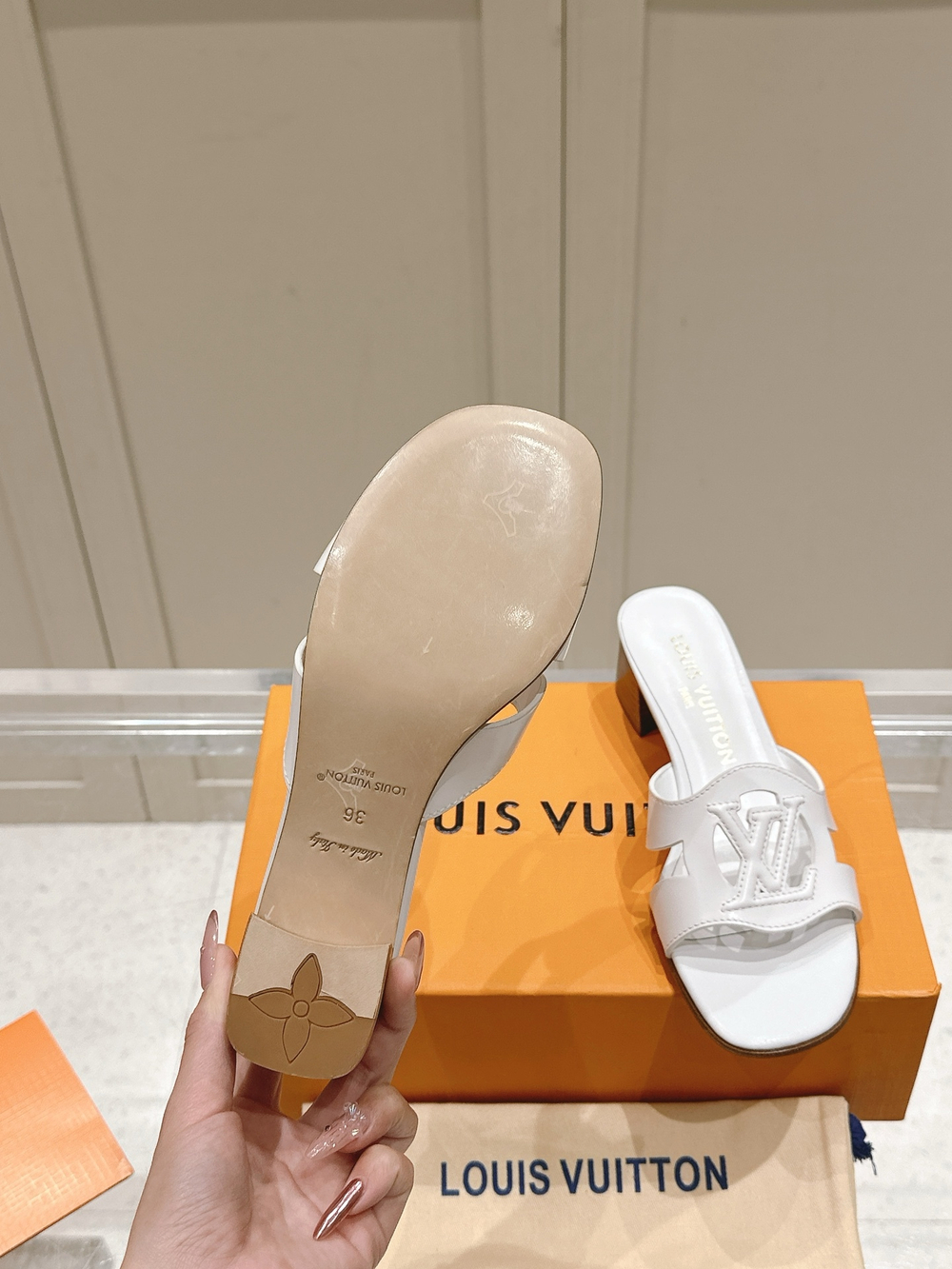 Louis Vuitton Isola Mule