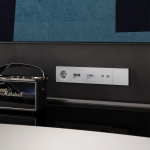 Розетка акустическая встраиваемая VOLTUM S70 4-местная, (белый матовый)