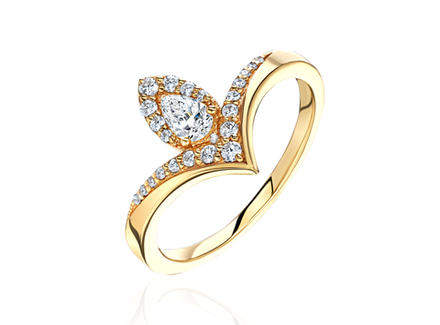 Кольцо из желтого золота с природным бриллиантом огранки «груша»