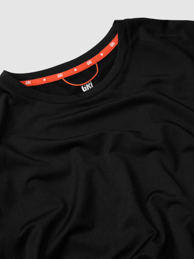 Футболка женская GRI Лето чёрная