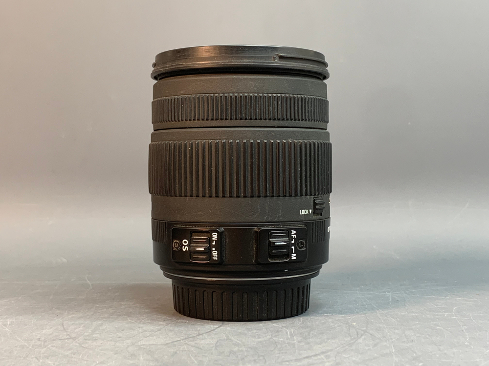 Sigma AF 18-125mm 3.8-5.6 DC OS HSM Canon EF, пылинки