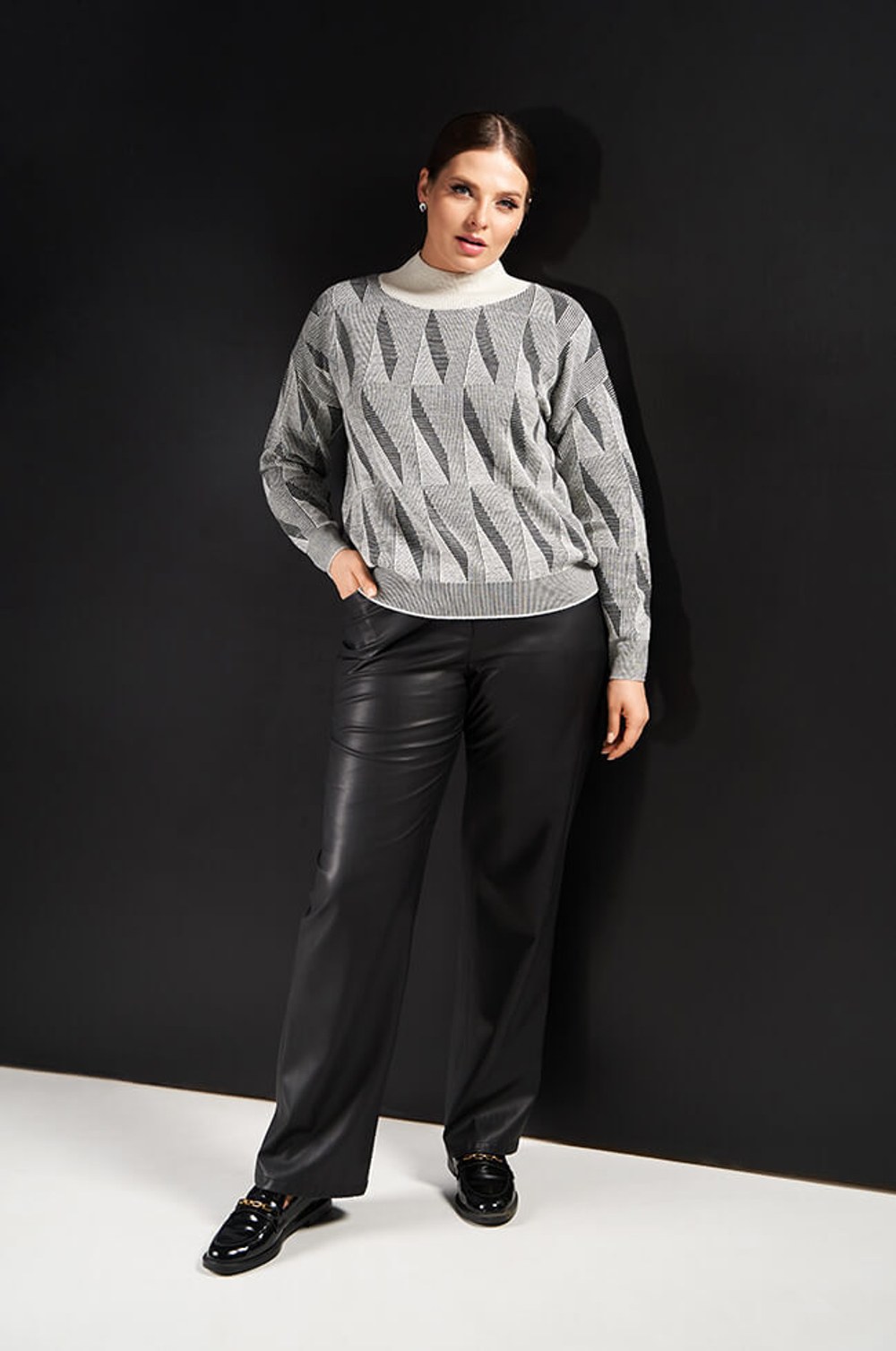 3931 Брюки женские  (черный)