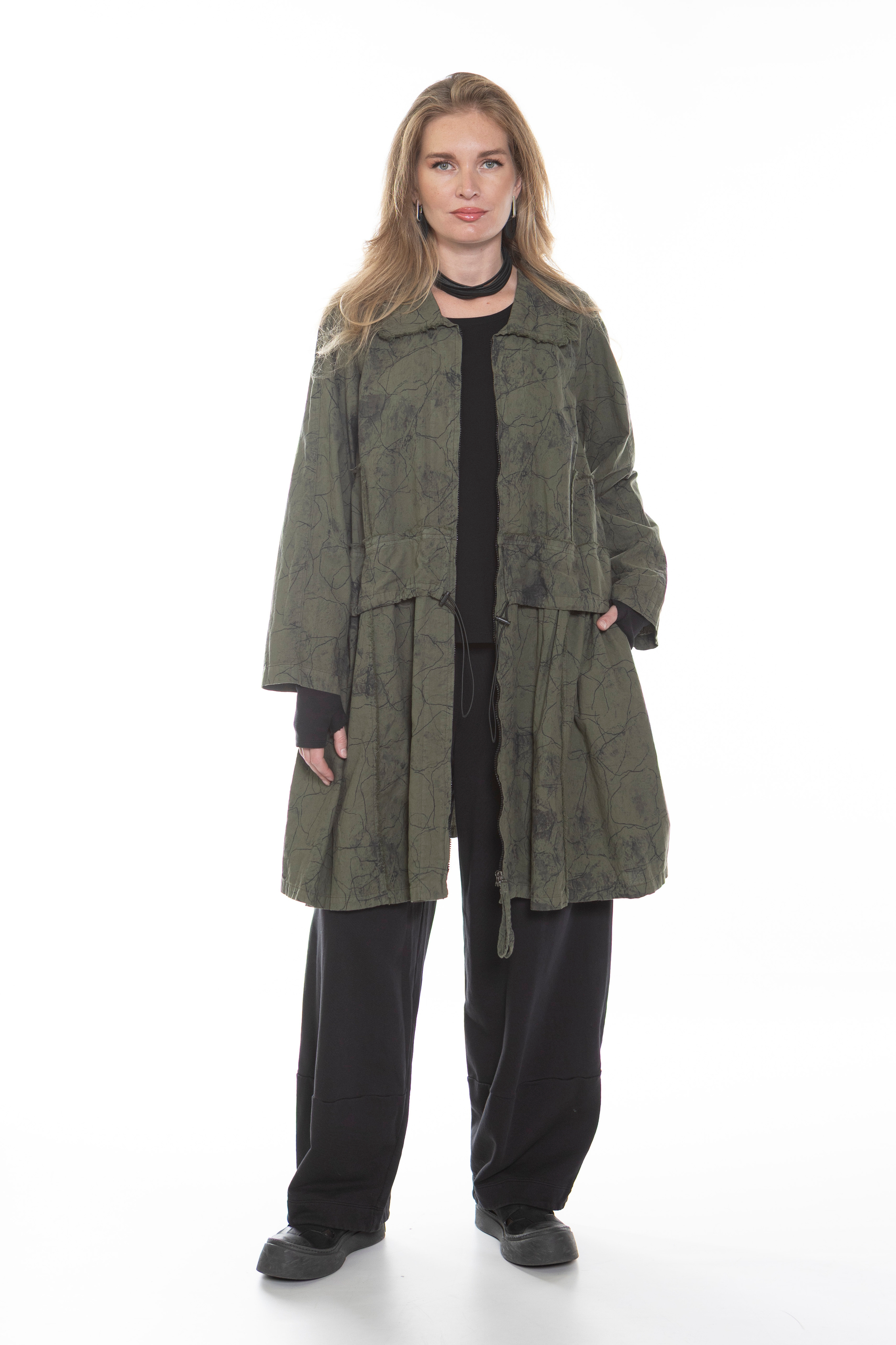 УДЛИНЕННЫЙ ЖАКЕТ