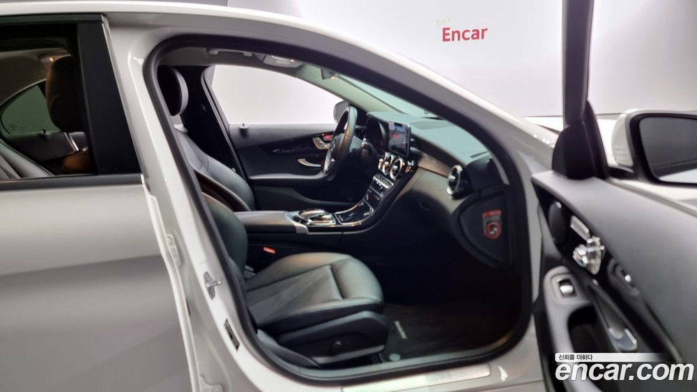 Mercedes-Benz C-Class W205 C200 (09.2019)