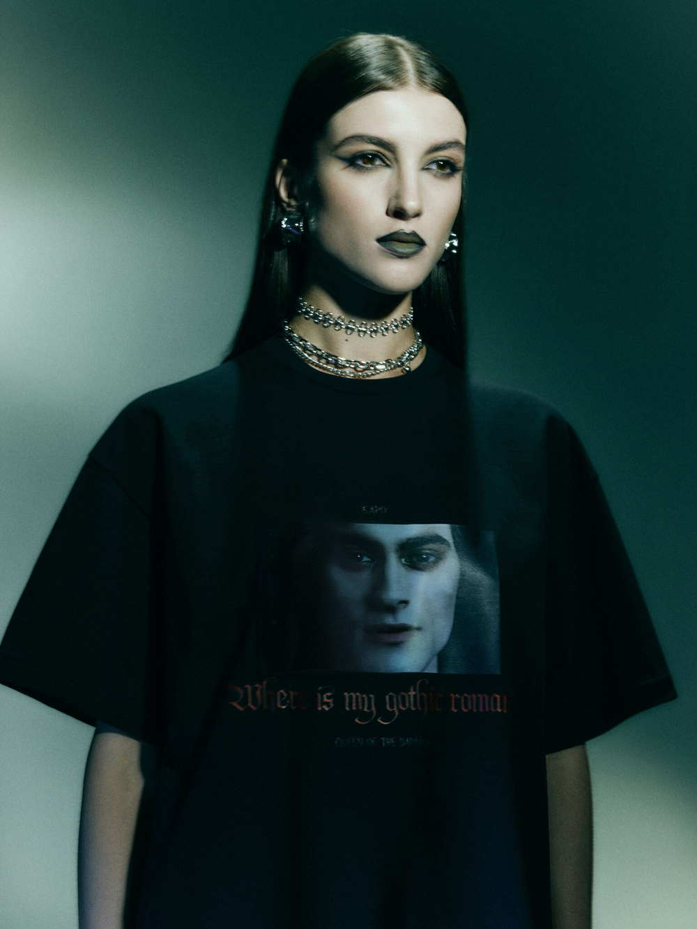 Футболка Romance, черная