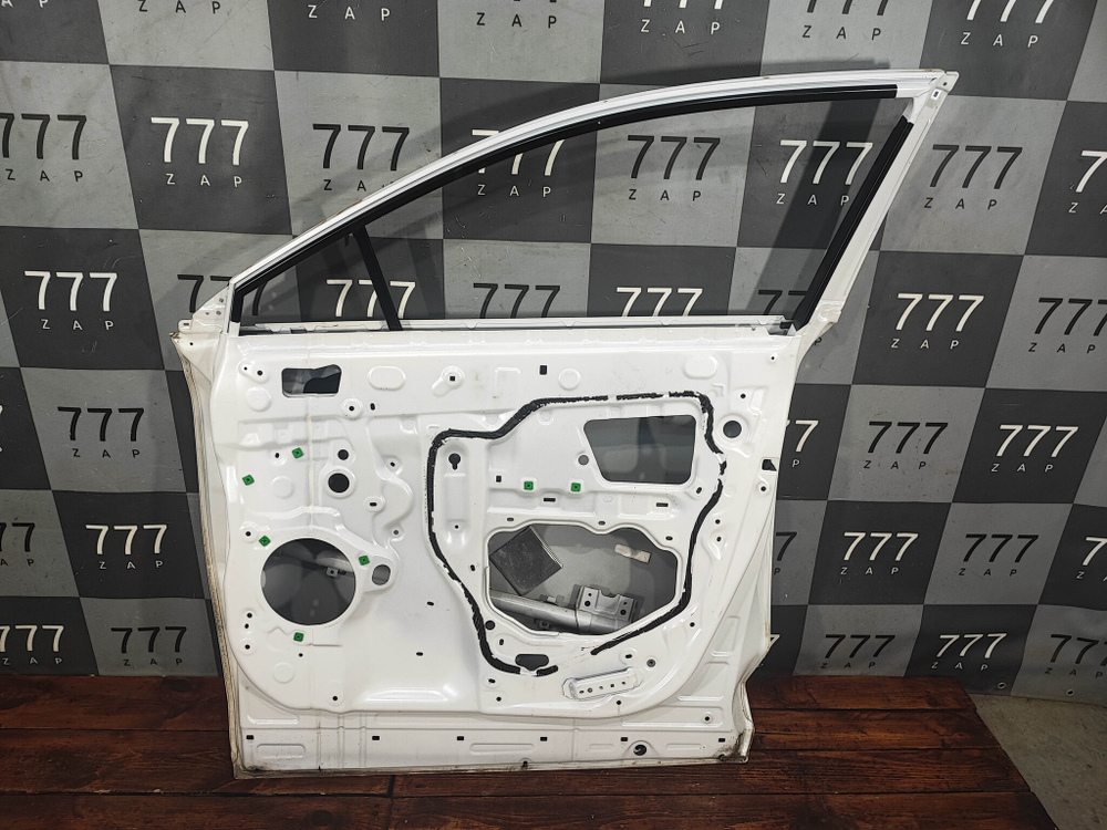 Дверь передняя правая Lexus NX 1 14-21 Б/У Оригинал 6700178010