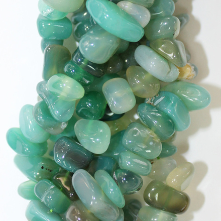 Агат зеленый галтовка бусины 9-14мм