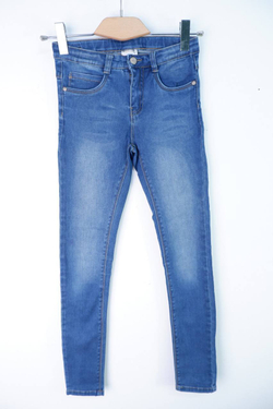 Джинсы Pomp de Lux практичные, на 11/12 лет