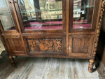 Старинная витрина